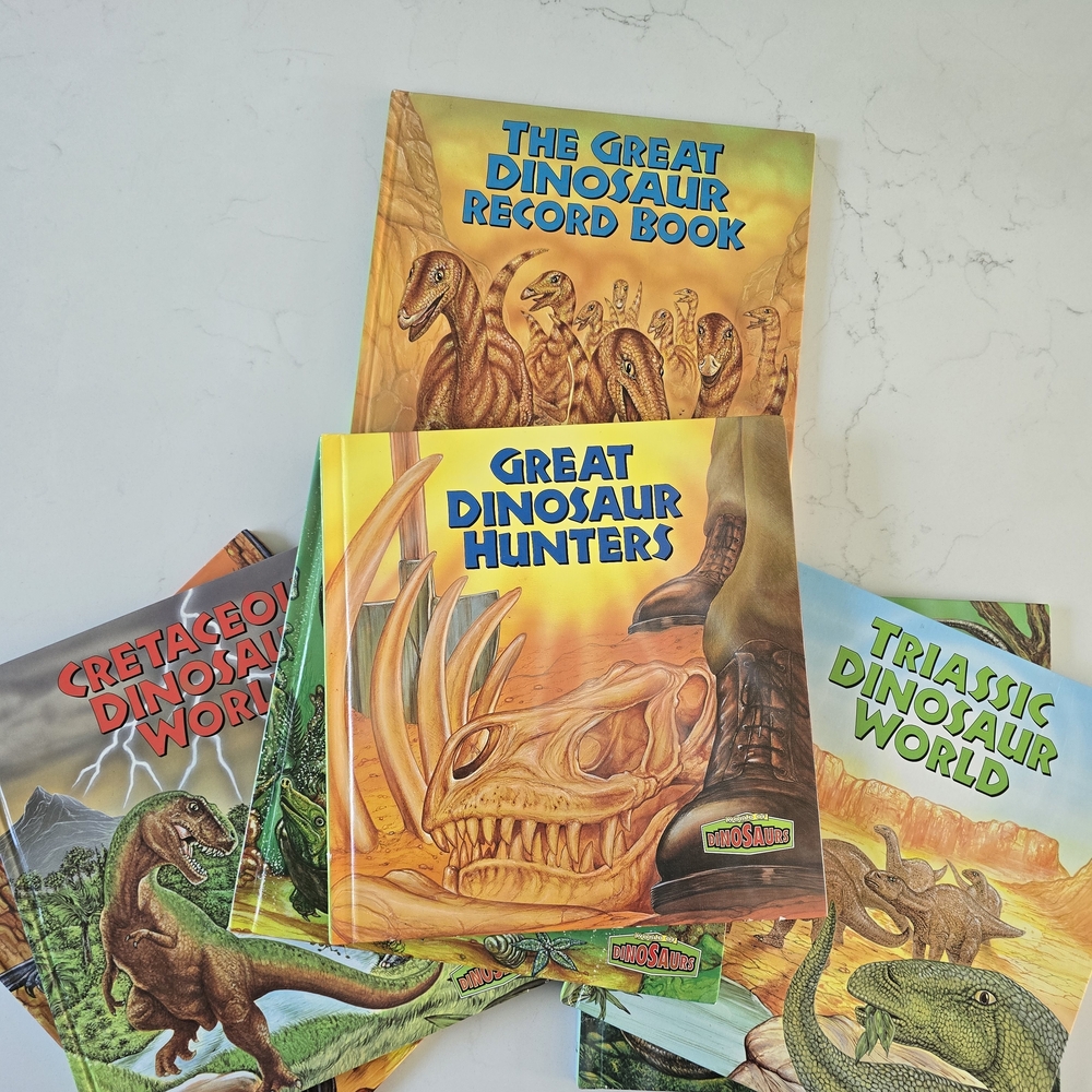 Dinosaur World Reptile Book Set
